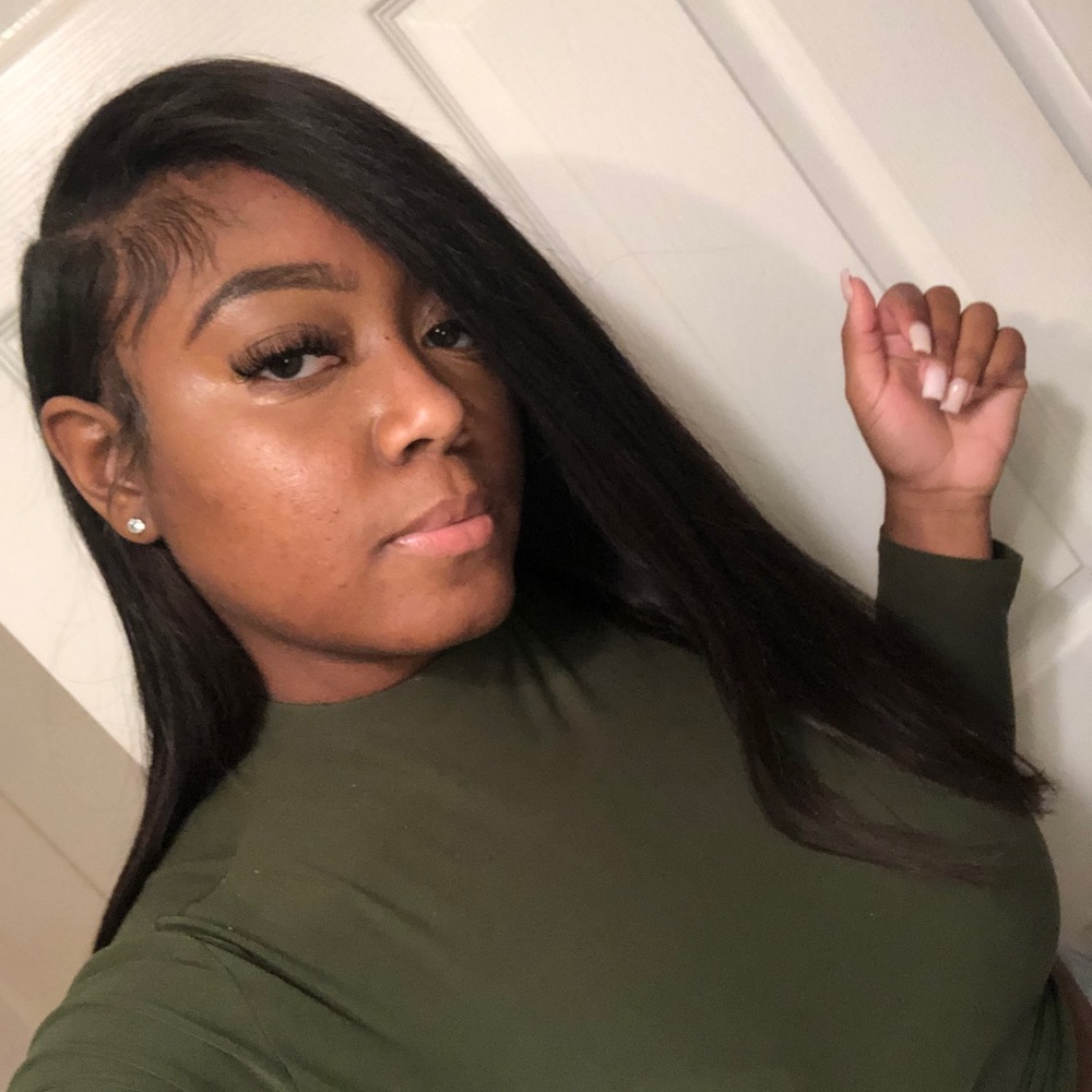 Meet your Posher, Rion